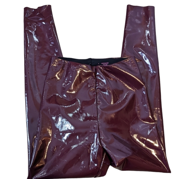 Control Top Faux Burgundy Patent Leather Leggings... Size Large fits (12-14) - Picture 4 of 7